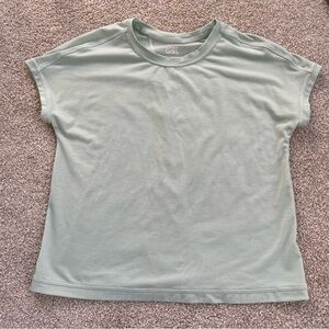 Athleta Girl Back At It Tee Size Medium (8-10)